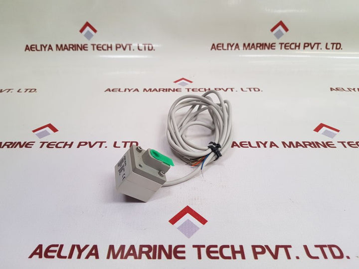 Pneumax P25P-03-f3 Pneumax Pressure Sensor
