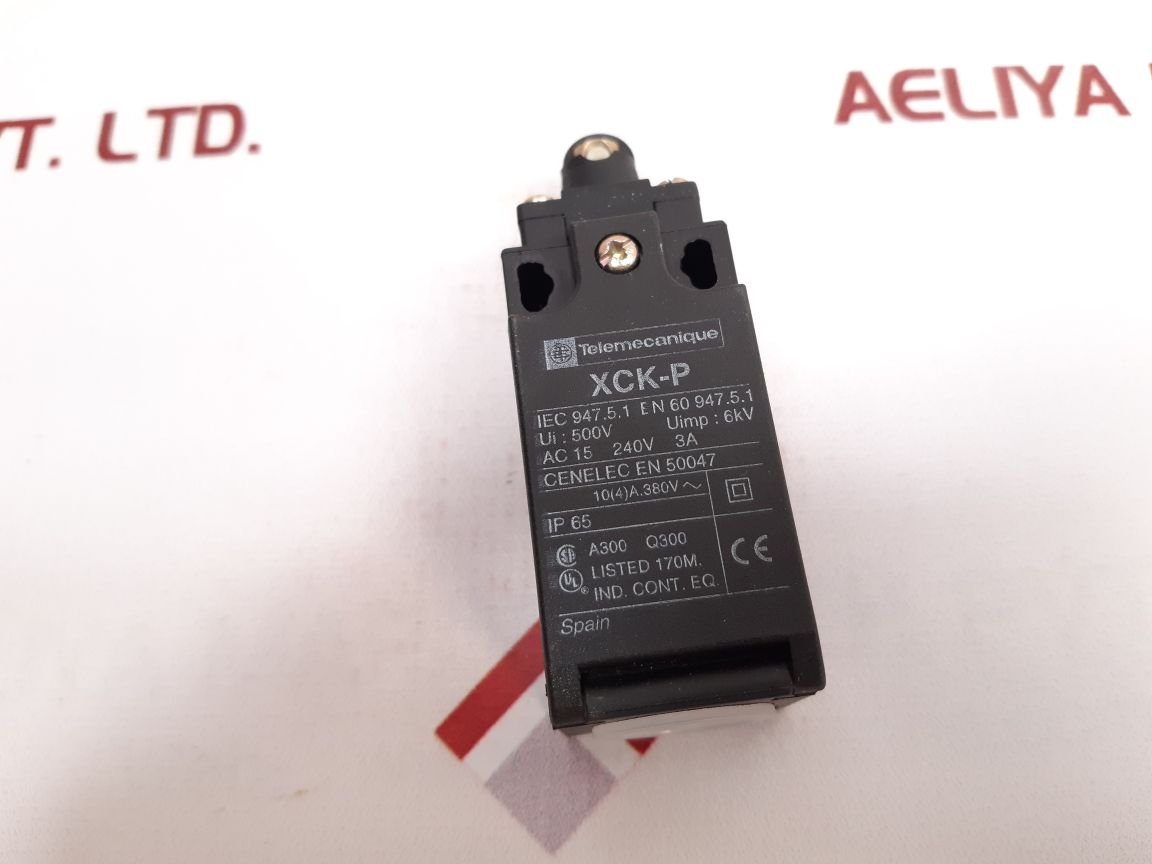 Telemecanique Xck-p102 Limit Switch
