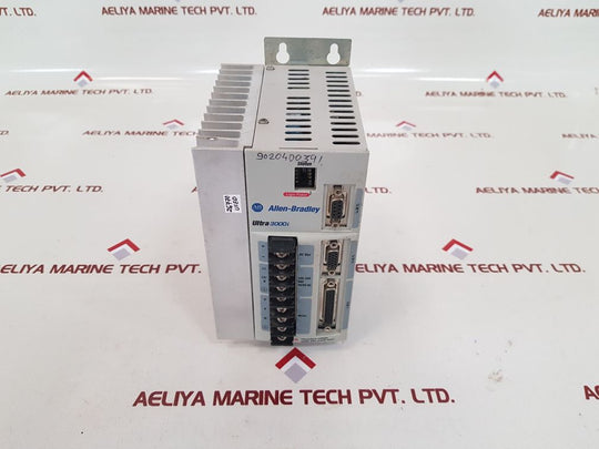 Allen-bradley ultra 3000i servo drive 2098-dsd-020x ser b