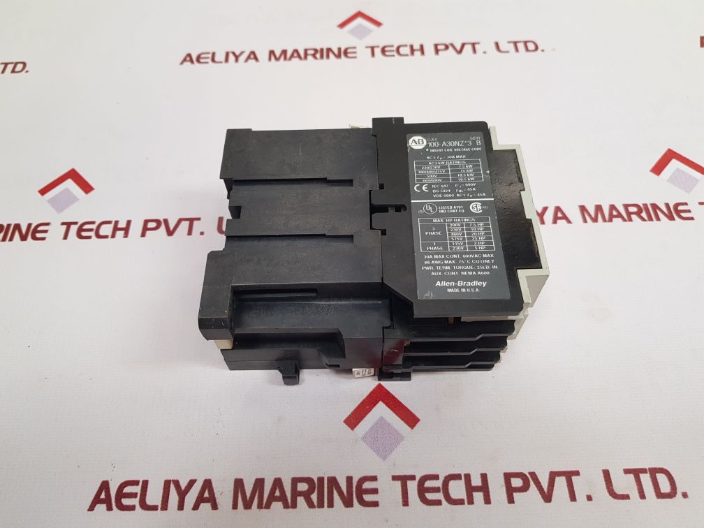 Allen-bradley 100-a30Nz*3 Contactor
