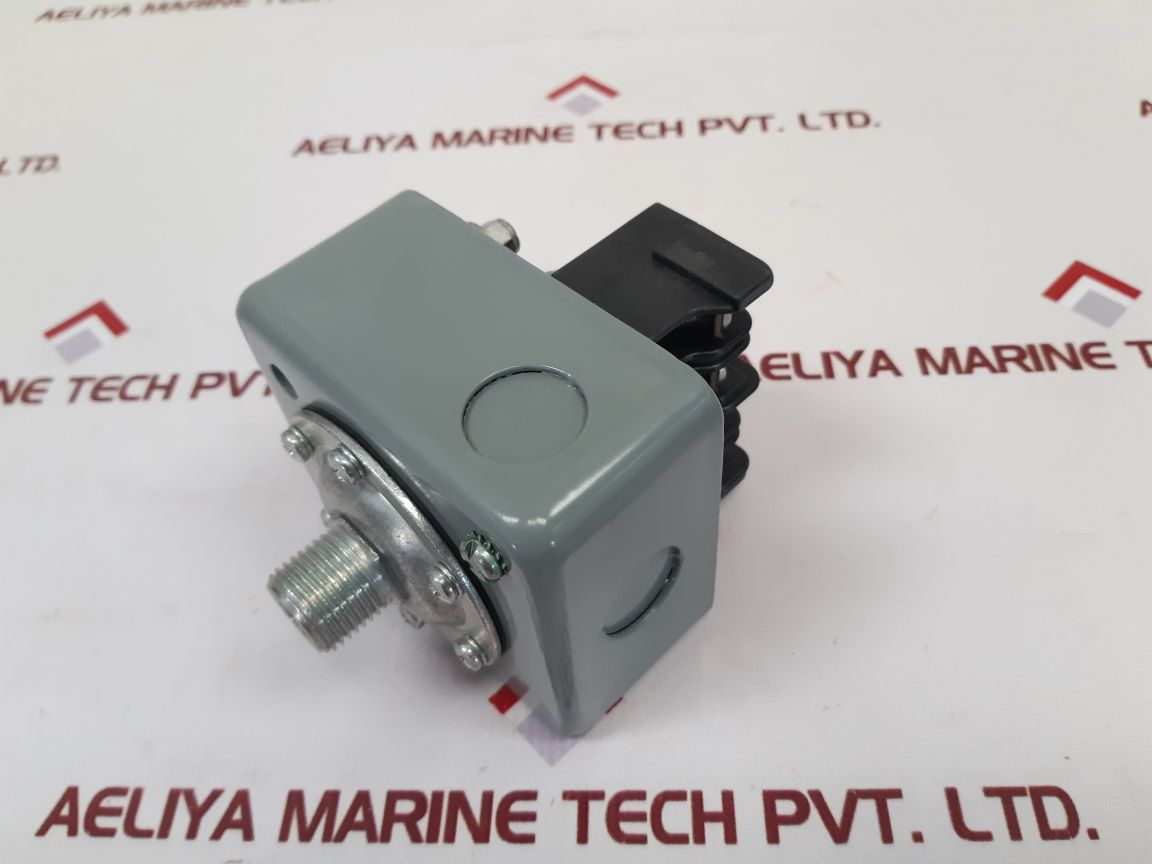 Square D 9013Ghg1S8J54 Pressure Switch
