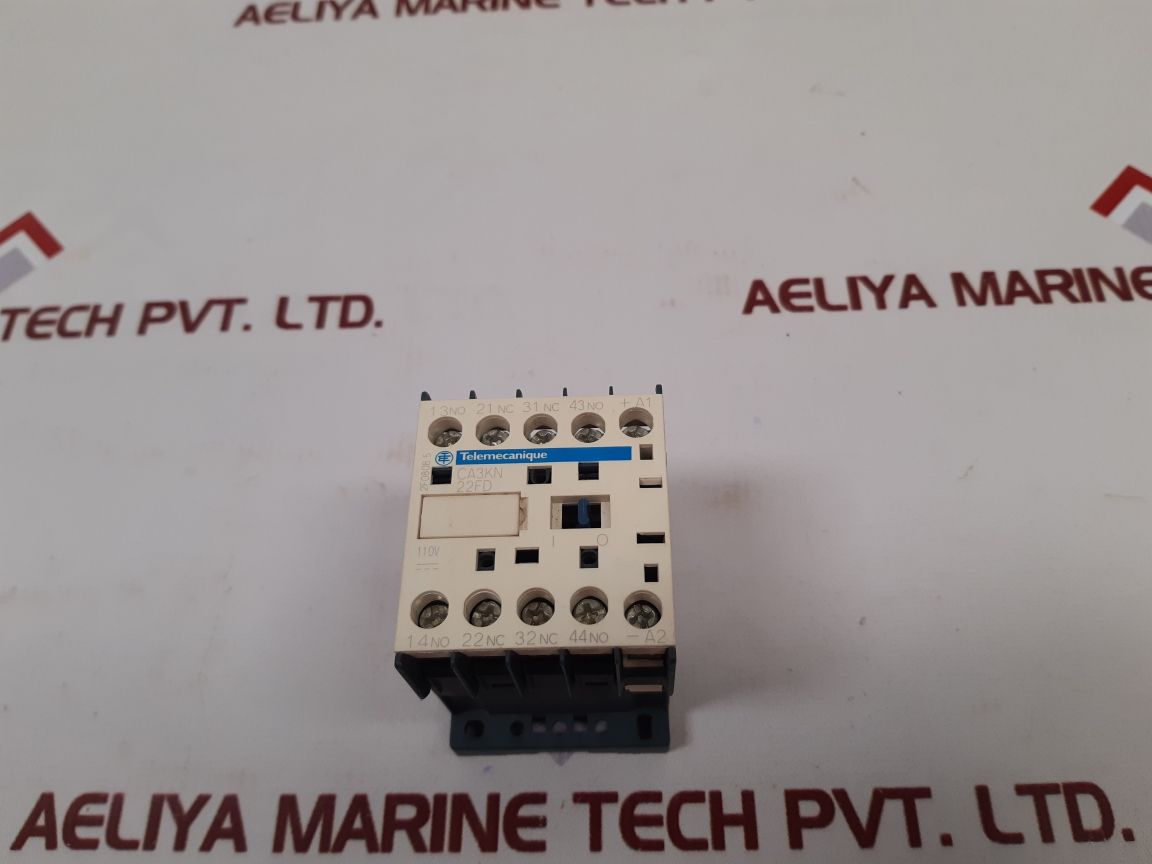 Telemecanique Ca3Kn 22Fd Control Relay
