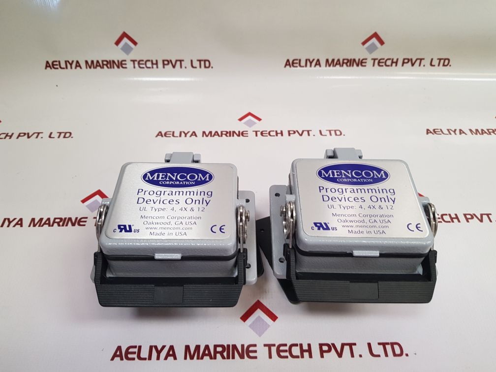 Mencom Gf-15R-32 Panel Interface Connector