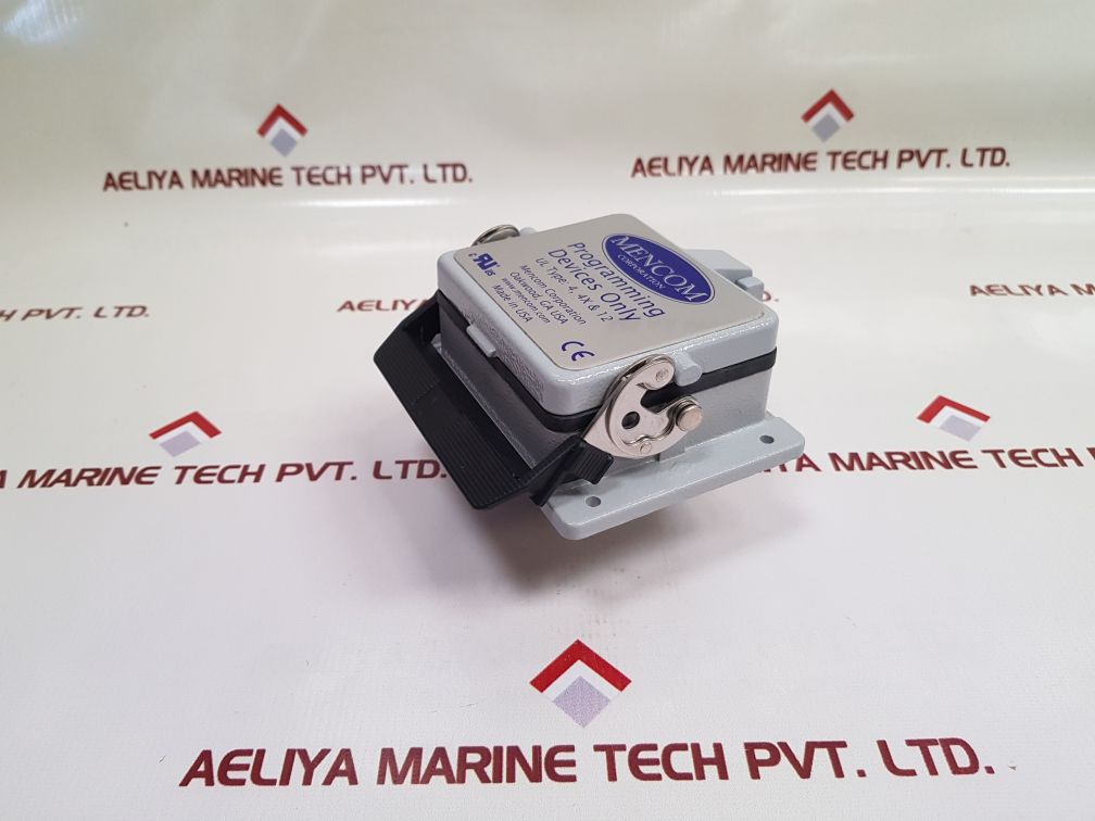 Mencom Gf-15R-32 Panel Interface Connector