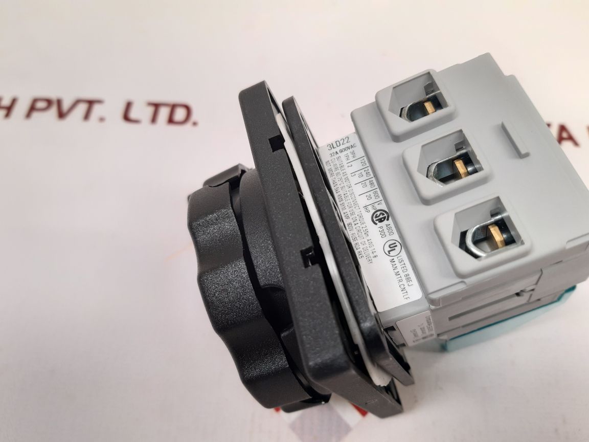 Siemens 3Ld2203-0Tk51 Main And Emergency Off Switch
