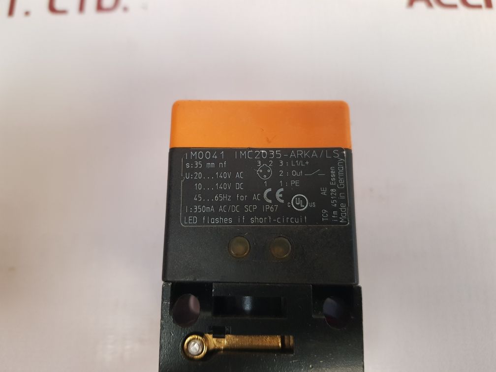 Ifm Im0041 Inductive Sensor Imc2035-arka/Ls-100Ak