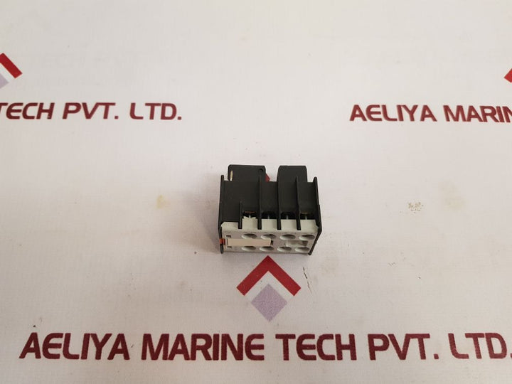 Siemens 3Tx4422-2A Auxiliary Switch Block
