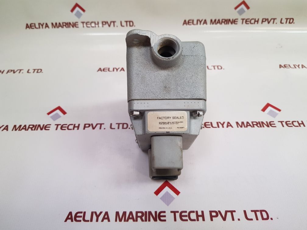 Appleton 502871 Push Button Switch Efdcb150U2-app