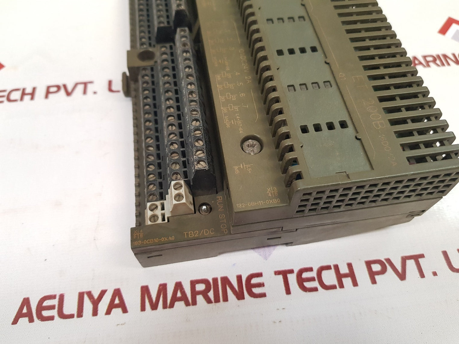 Siemens et 200b- 16do/2a digital input module Used