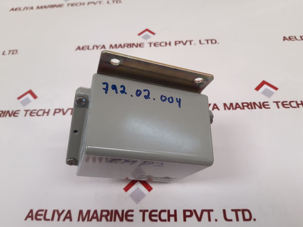 Danfoss Emp2 Pressure Transmitter 084G2106