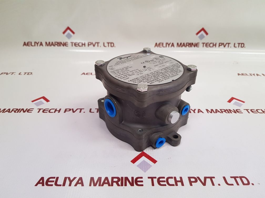 Dwyer 1950-00-2F Explosion-proof Differential Pressure Switch With Box