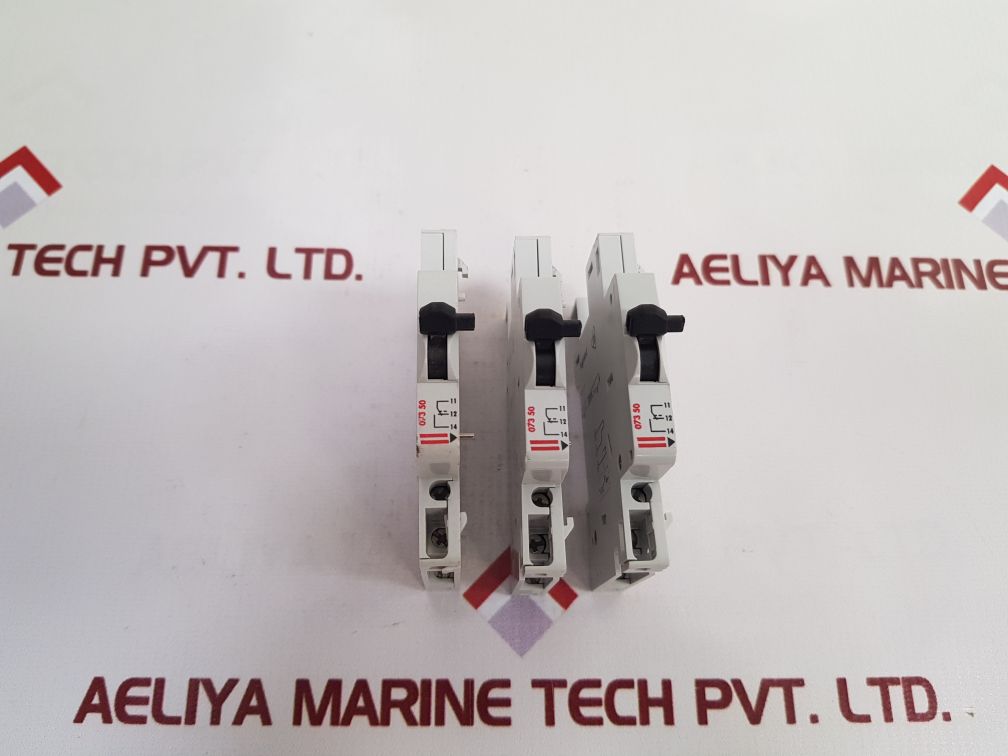 Legrand 073 50 Auxiliary Contact