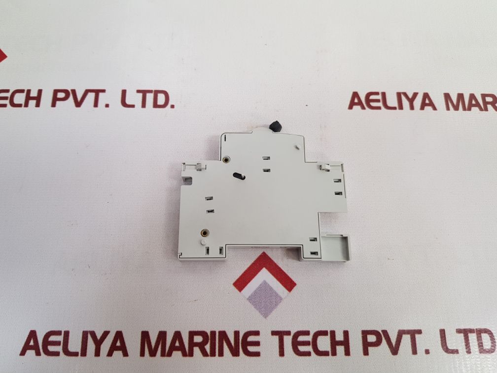 Legrand 073 50 Auxiliary Contact