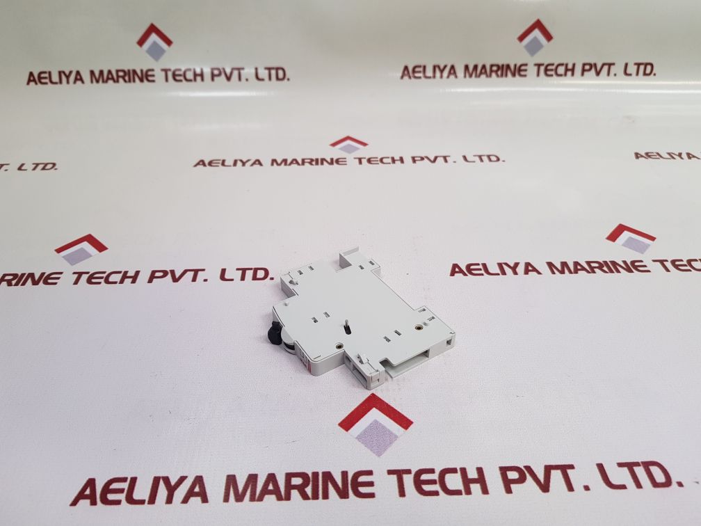 Legrand 073 50 Auxiliary Contact