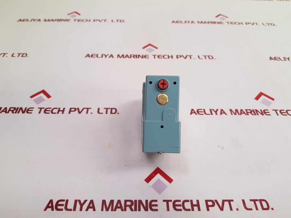 Telemecanique Xml A035A2S11 Pressure Switch