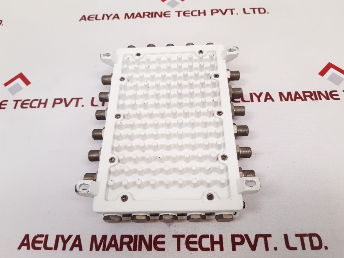 Satellite Usa Wbs 41202 Nf Wideband Multiswitch