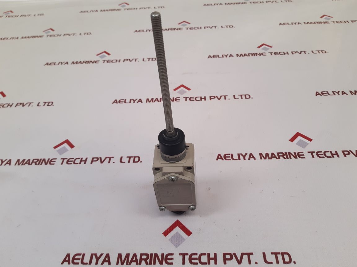 Omron Wlnj-q Limit Switch