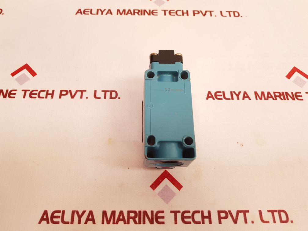 Honeywell Glac01A2W Limit Switch Used