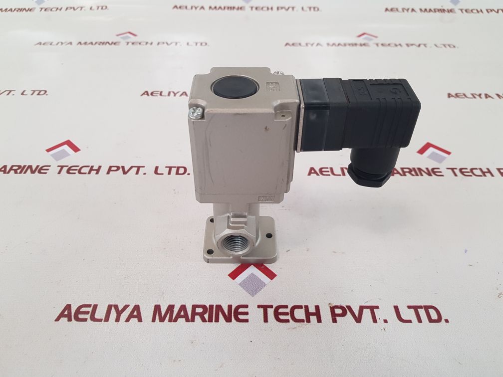 Smc vt325-035ds solenoid valve