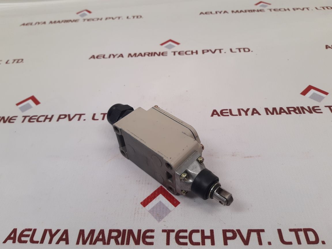 Omron Wld28 Roller Limit Switch