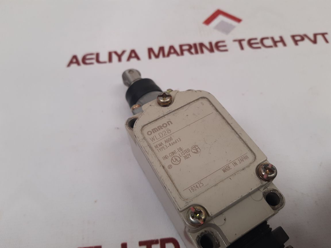 Omron Wld28 Roller Limit Switch