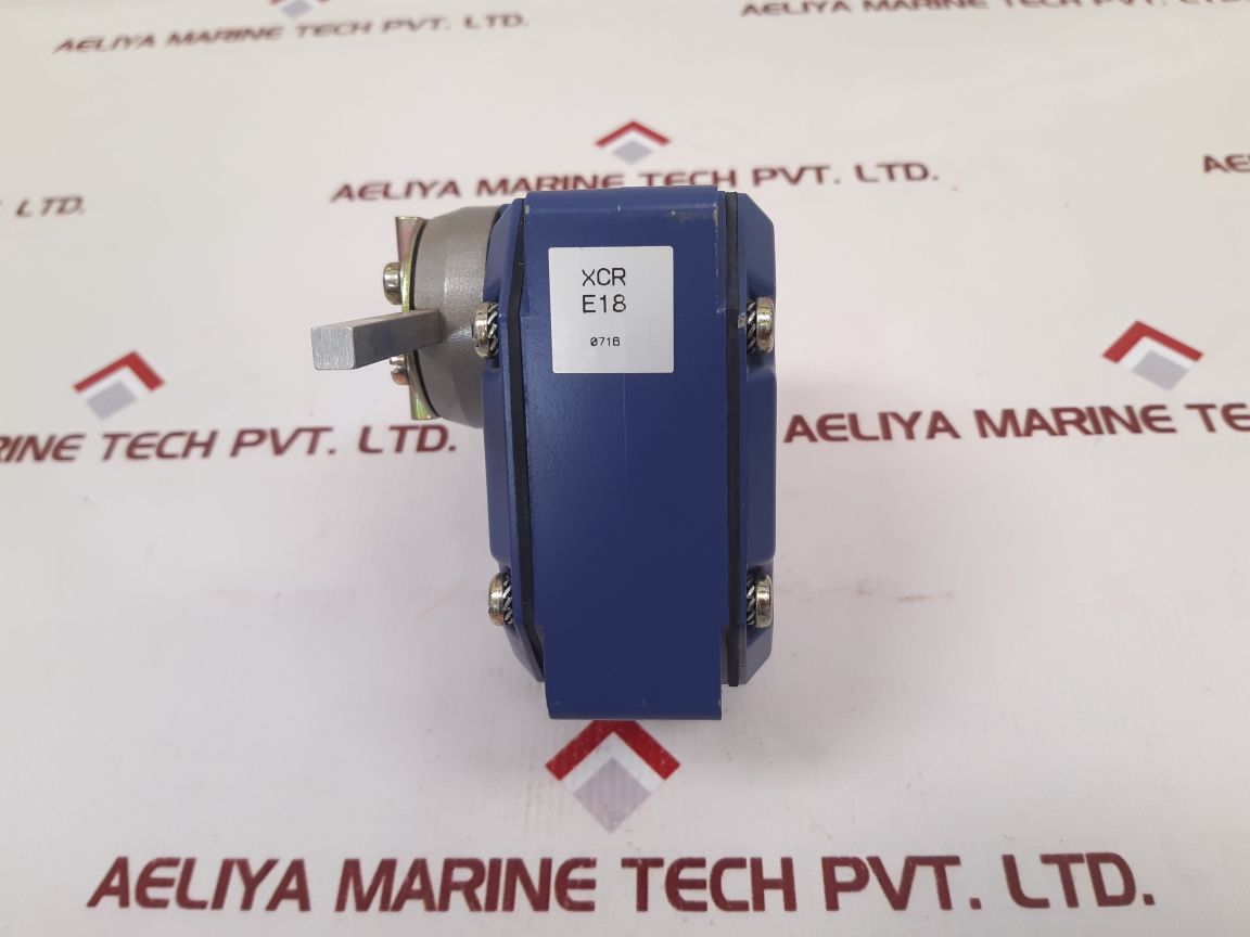 Telemecanique Xcr E18 Limit Switch