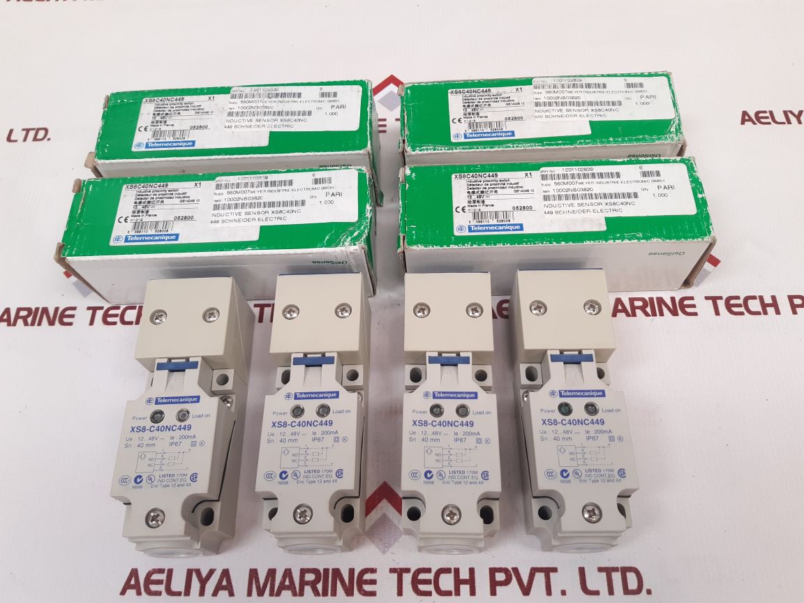 Telemecanique Xs8-c40Nc449 Inductive Proximity Switch
