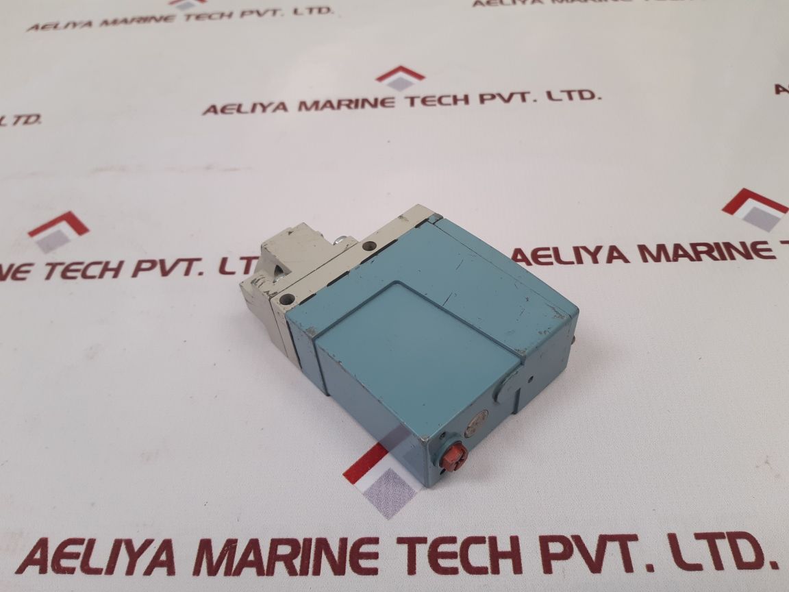 Telemecanique Xml-a004A2S11 Nautilus Pressure Switch