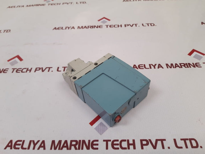 Telemecanique Xml-a004A2S11 Nautilus Pressure Switch
