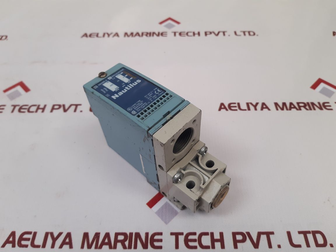 Telemecanique Xml-a004A2S11 Nautilus Pressure Switch
