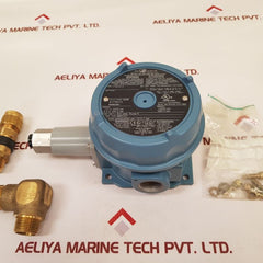 United Electric J120-612 Differential Pressure Switches 125 To 3000 8.6 To 206.8
