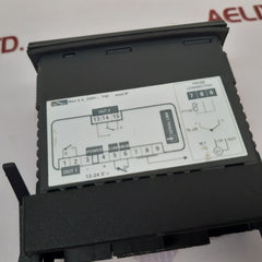 Carel Ir32W30000 Temperature Controller Rev. 1.031