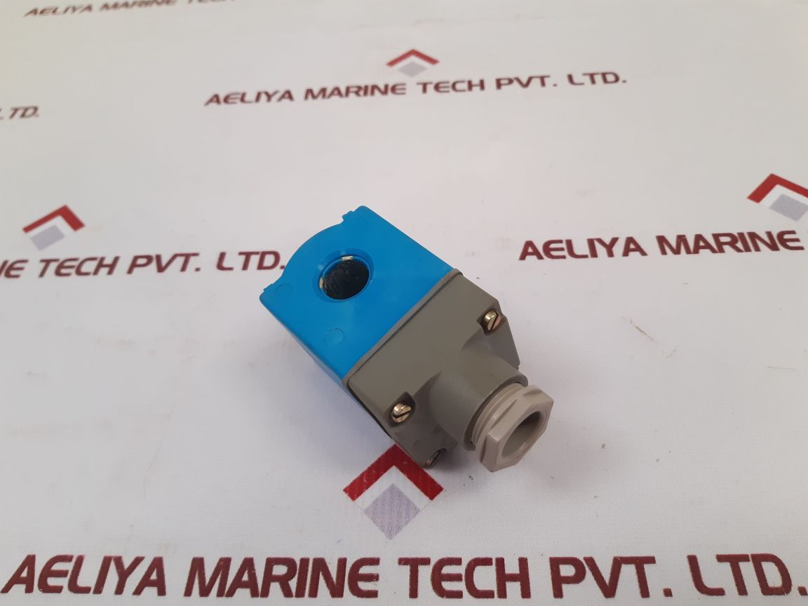 Danfoss 018F6193 Solenoid Valve Coil New One
