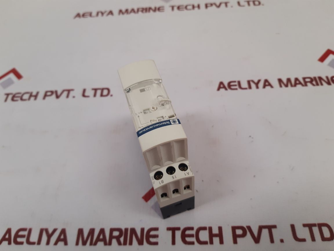 Telemecanique/Schneider Re7Cl11Bu Flashing Timer Relay Re7Cl