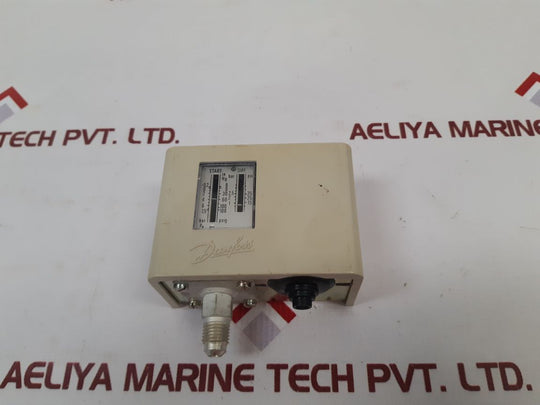 Danfoss 060-1101 Pressure Switch Kp 1
