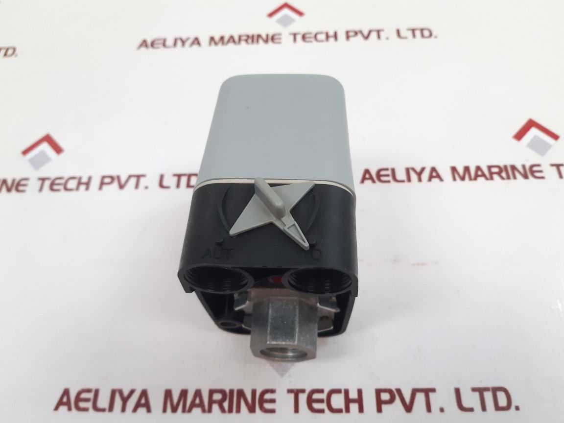 Danfoss Cs Pressure Switch 2-6 Bar