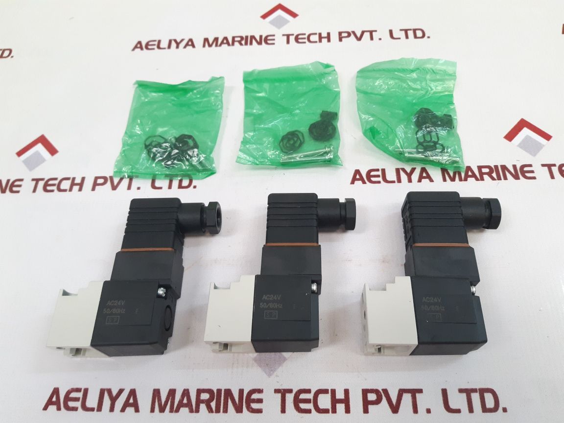 Smc v0307e-bd1-q solenoid valve ac24v