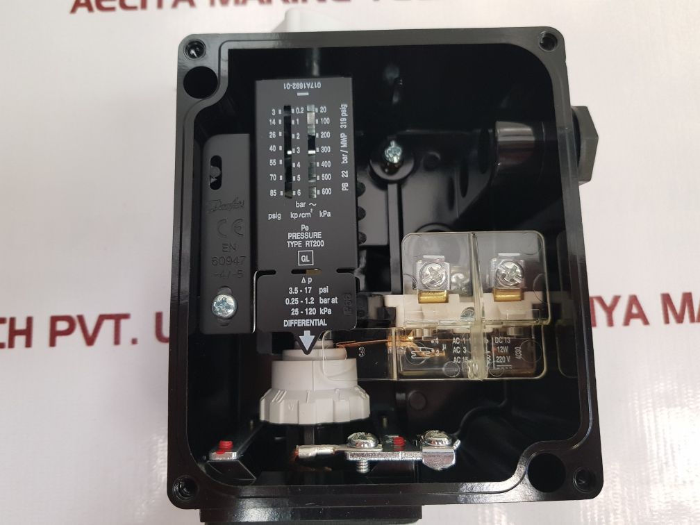 Danfoss 017A1692-01 Pressure Switch Rt200