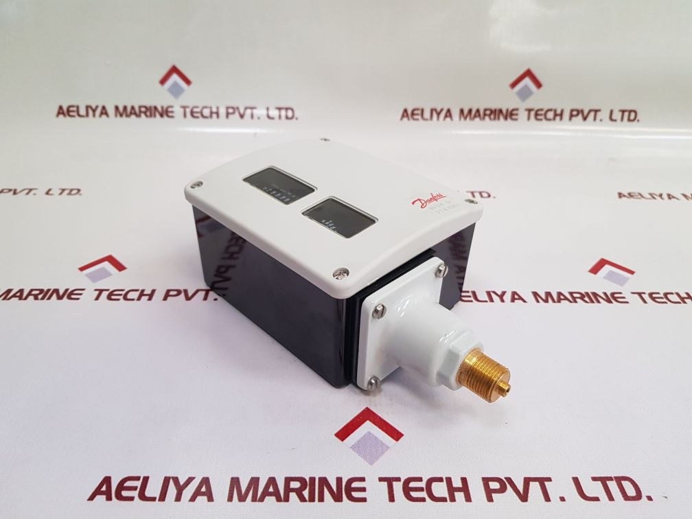 Danfoss 017A1692-01 Pressure Switch Rt200