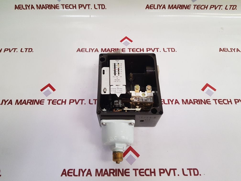 Danfoss 017A1681 Pressure Switch