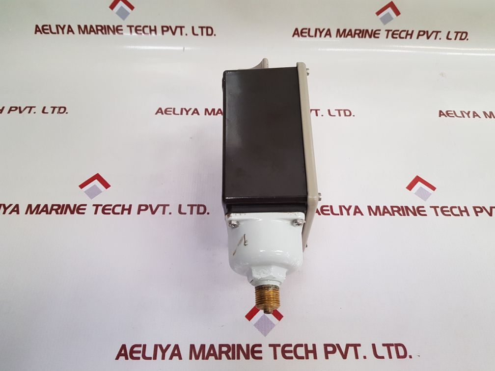 Danfoss 017A1681 Pressure Switch