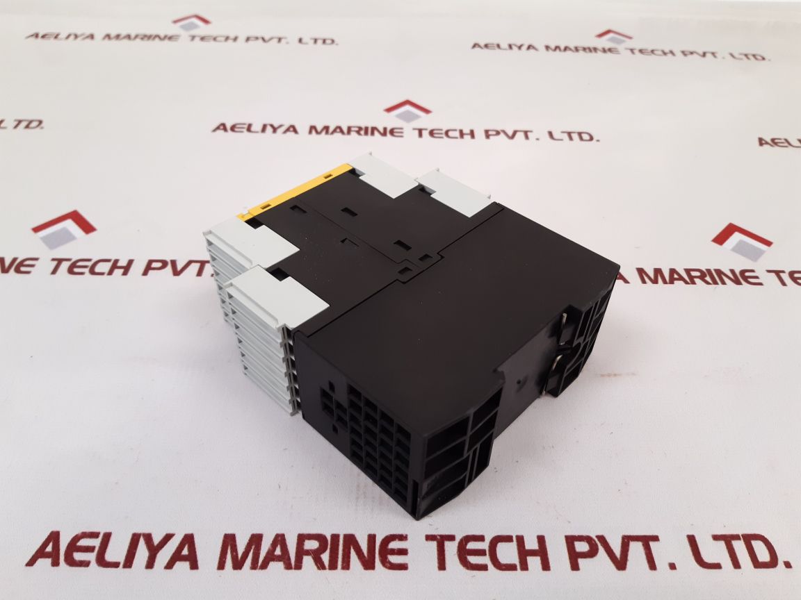Siemens 3Tk2825-1Bb40 Safety Relay 24V Dc
