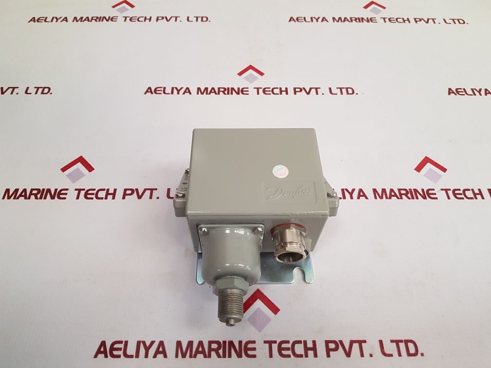 Danfoss Kps 33 Pressure Control 060-3103 New One