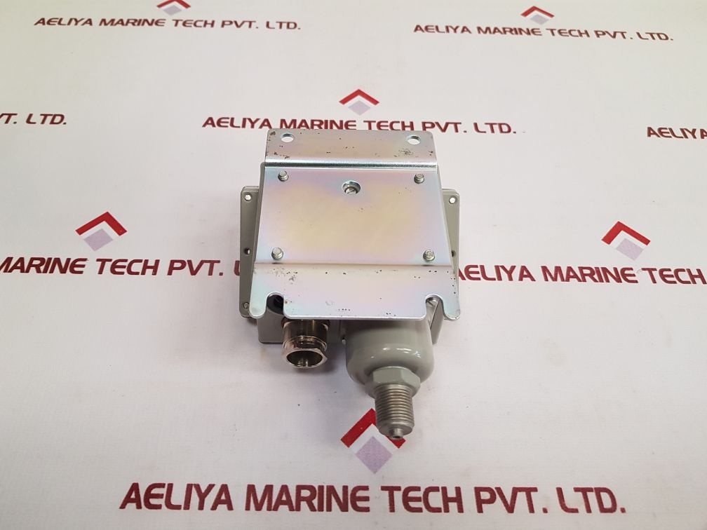 Danfoss Kps 33 Pressure Control 060-3103 New One