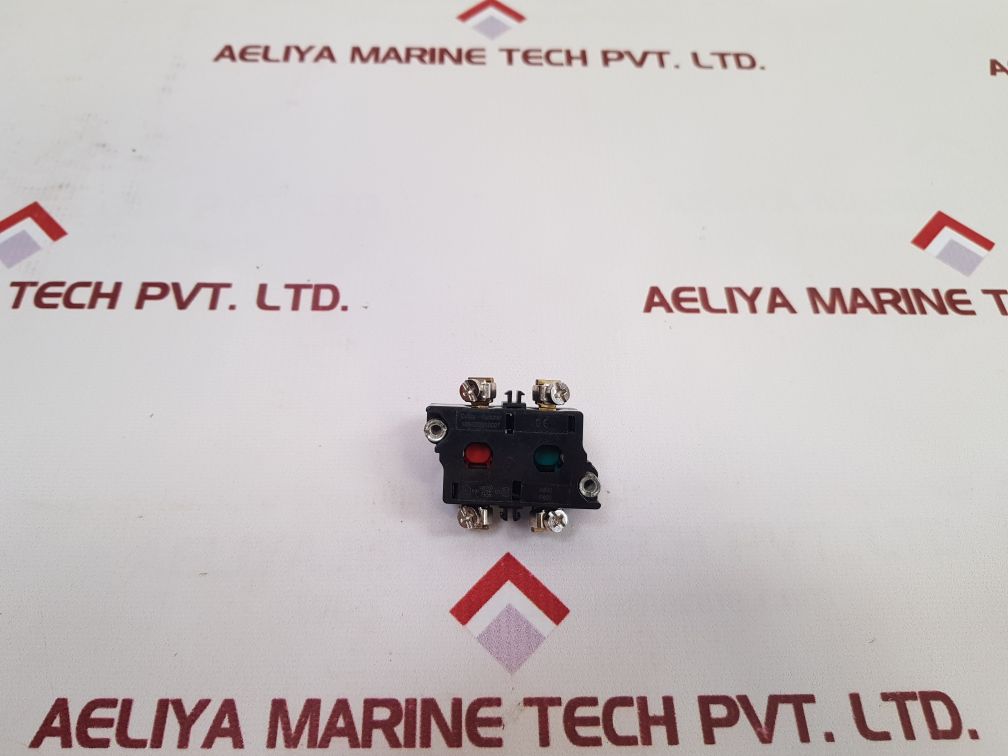 Cutler-hammer 10250T/91000T Contact Block