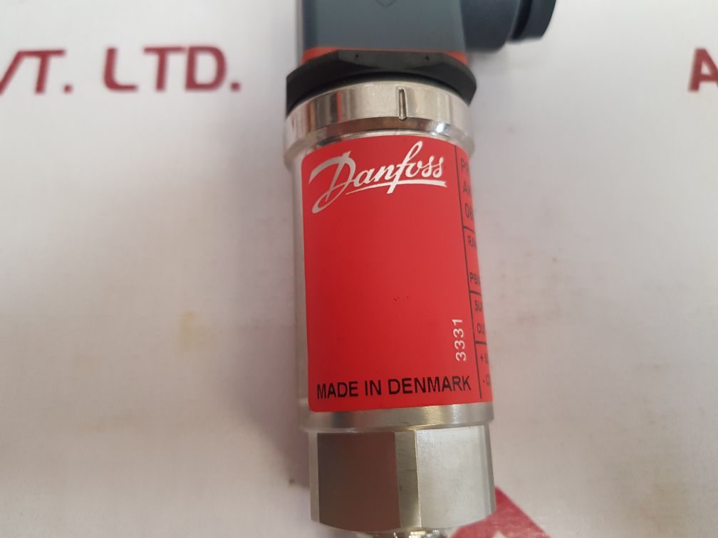 Danfoss 060G2103 Pressure Transmitter Aks 33