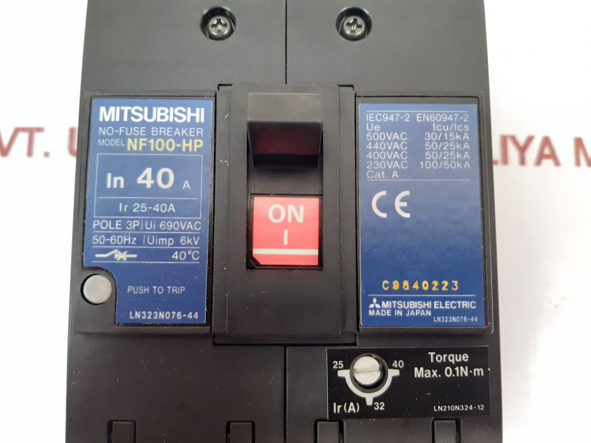 Mitsubishi Nf100-hp No-fuse Breaker 40A