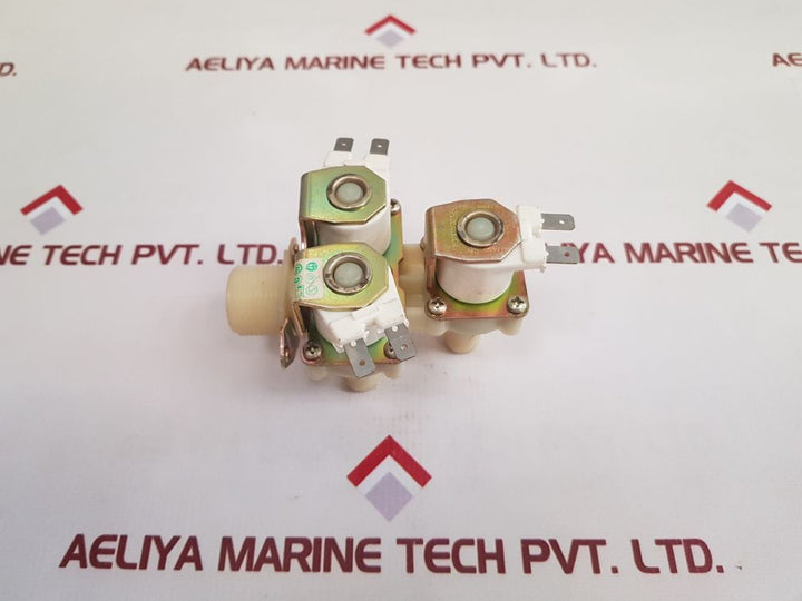 Valve Three-way Water Valve T 60°C
