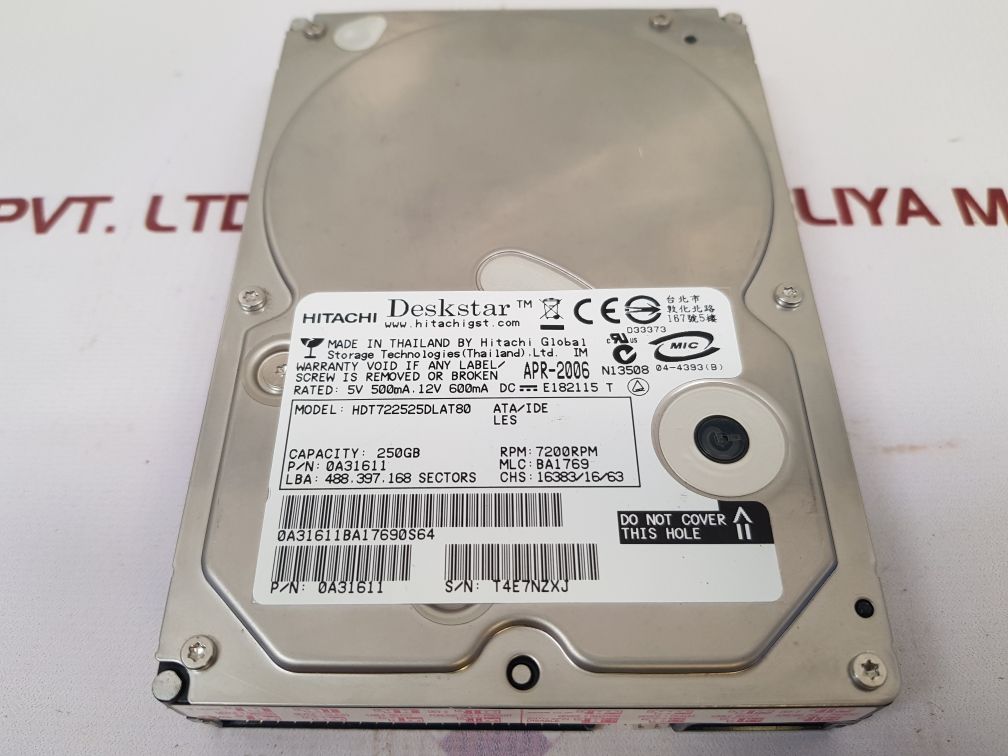 Hitachi Deskstar Hdt722525Dlat80 Hard Drive