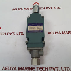 Taihei Boeki Tdz-7 Pressure Switch
